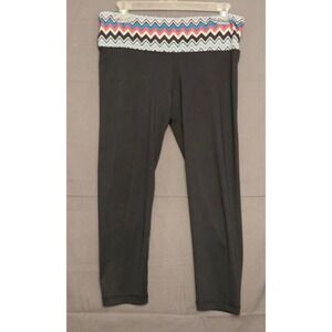 Justify Pull On Capri Leggings Women's Size Large Black